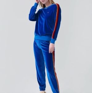 Aviator Nation Classic Velvet Sweatshirt in Vintage Blue